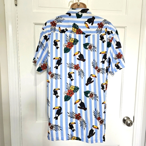 VSTR Toucan Play At That Game Tropical Floral Stripe Print Button Down Size L - Picture 10 of 16